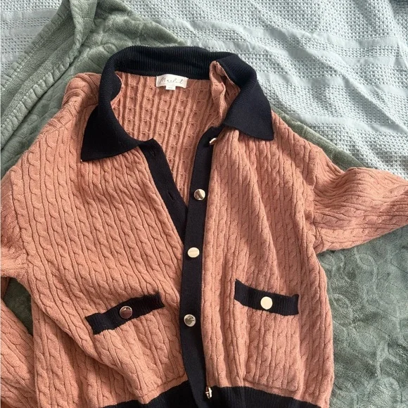 Marled Brown & Black Cable Knit Style Cardigan - Picture 2 of 7